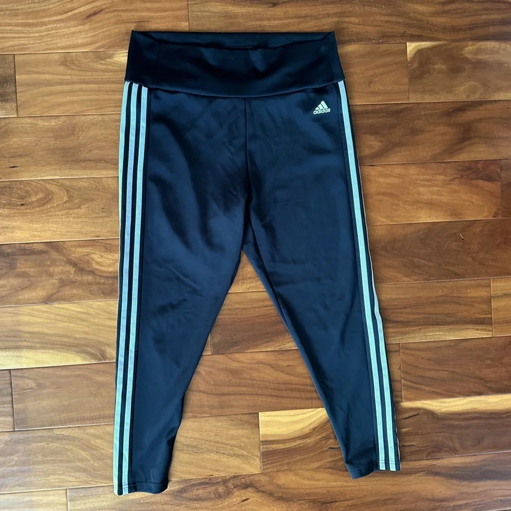 Adidas AeroReady Black Leggings with White Side Stripes size XL - Picture 1 of 4